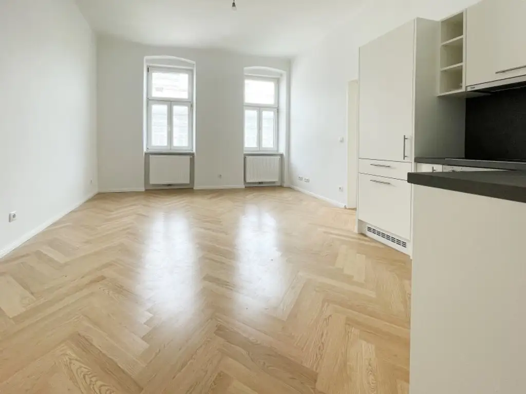 U3 "Hütteldorfer Straße": schön sanierte 2-Zimmerwohnung inkl. neuer Küche