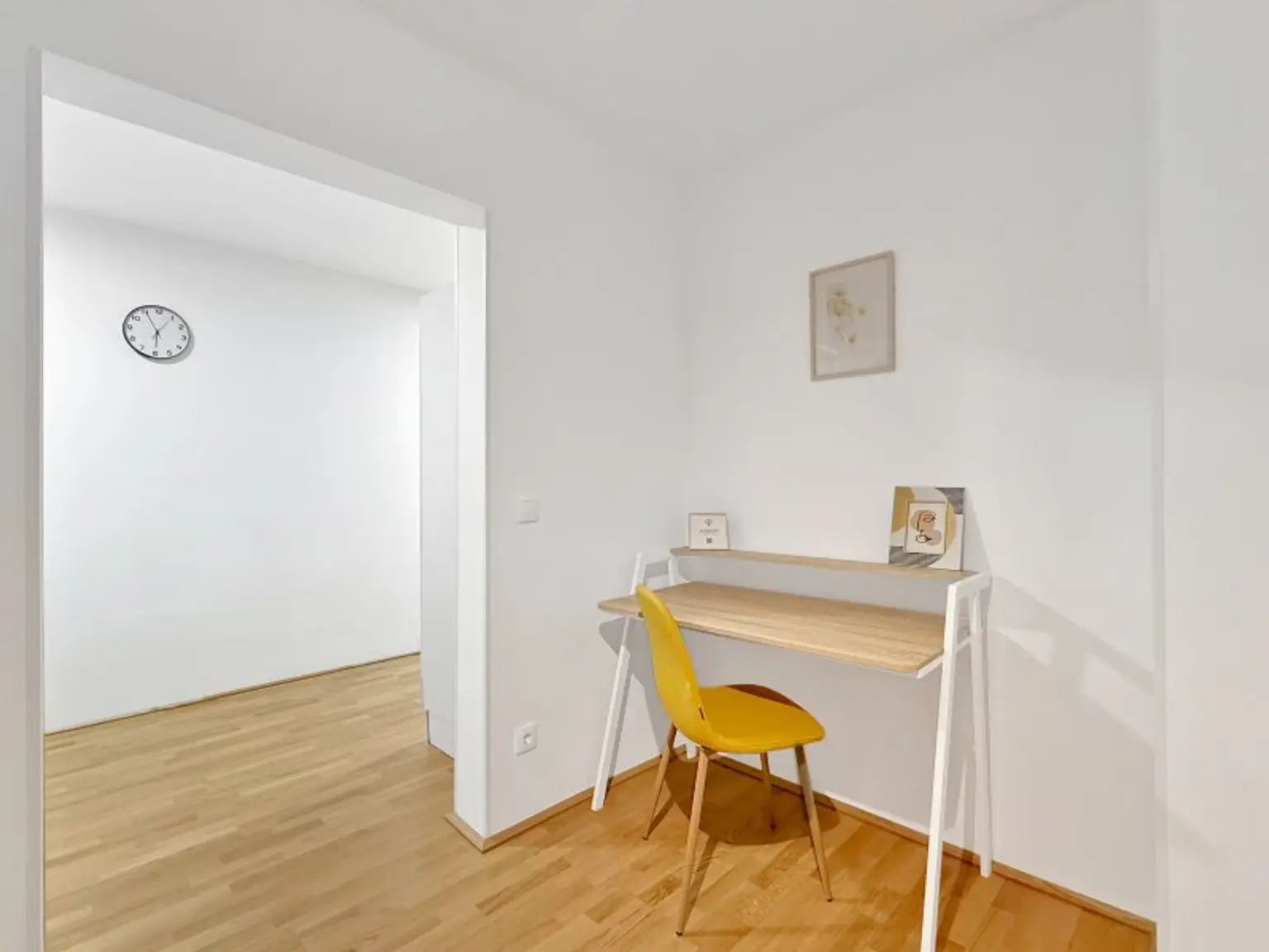 Airbnb | 2-Zimmer Wohnung in 1100 Wien | Voll möbliert | 1. Obergeschoss