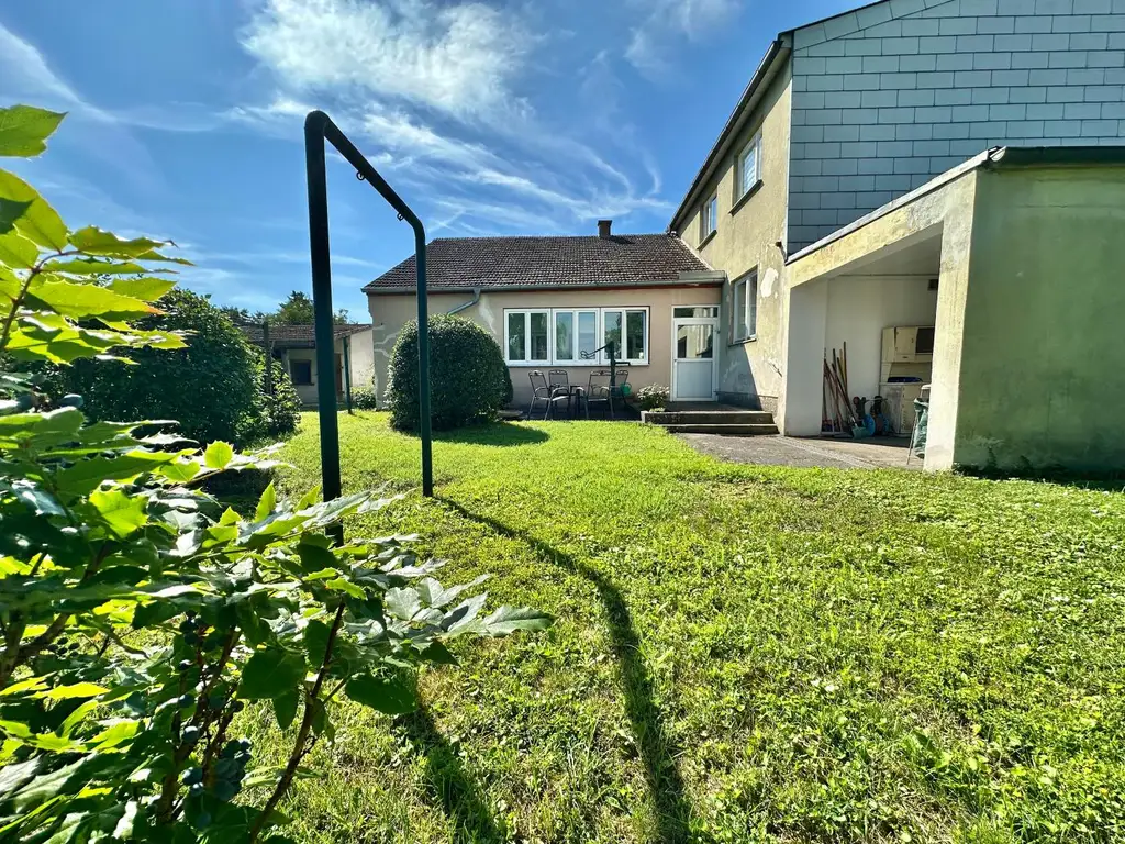 Landhaus mit Garten in Hobersdorf – ruhige Lage nahe Wien!