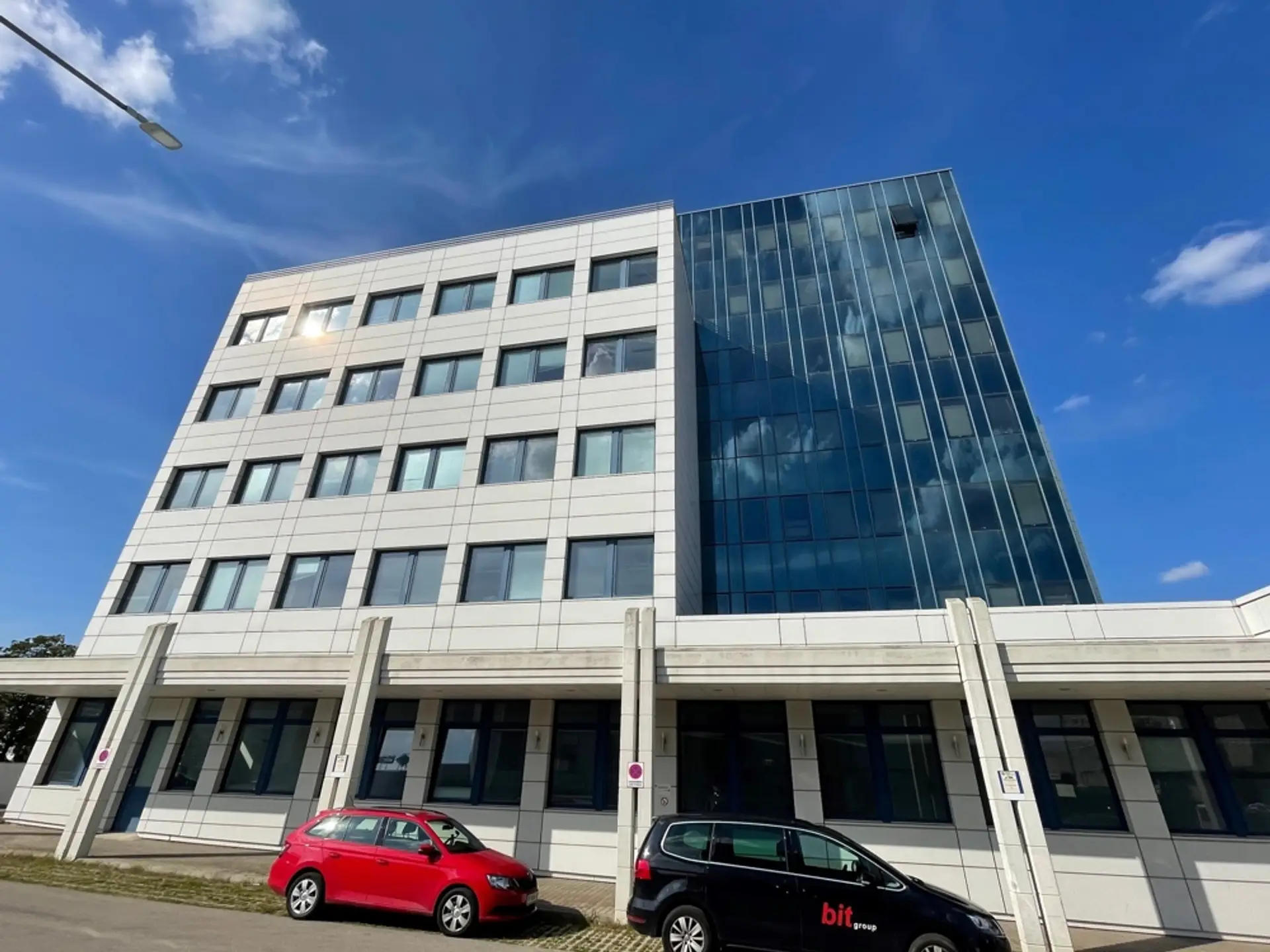 1230 Wien, Liesinger Flur Gasse 2 c außen1