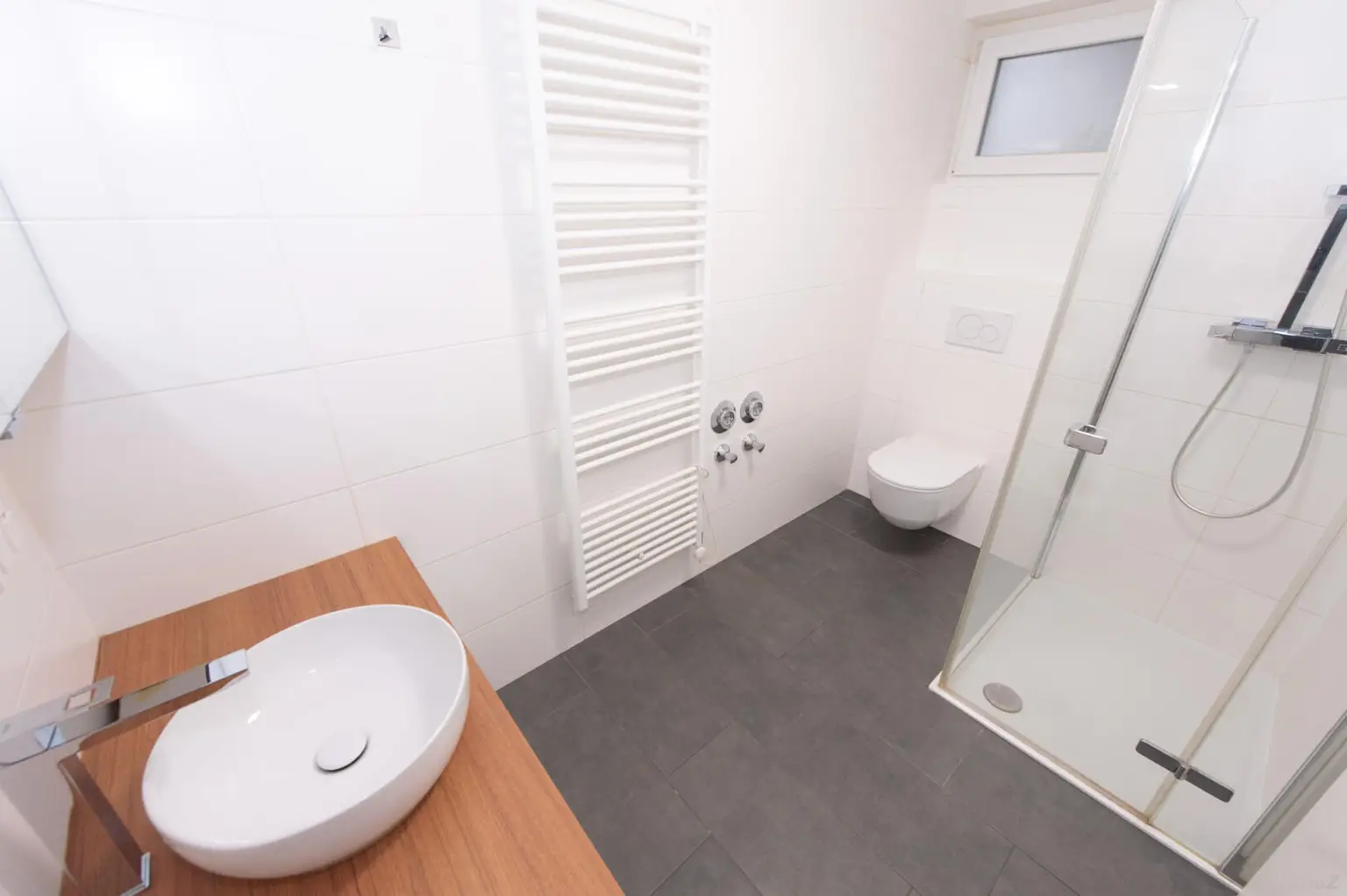 Fontanestraße 8 -07