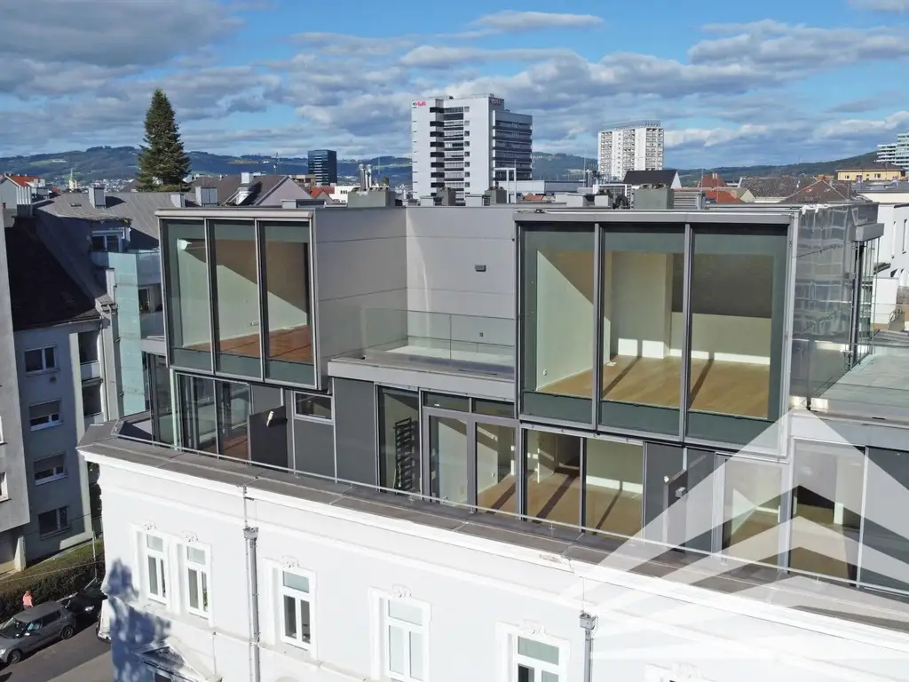 ***Einzigartiges Design-Penthouse im Palais Bruckner*** | 360° Tour online!