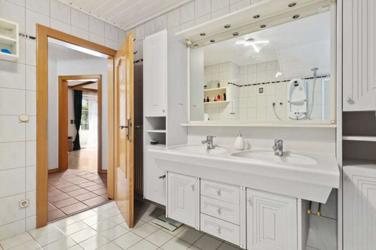 Badezimmer - OG - Haus - Treffling - kaufen