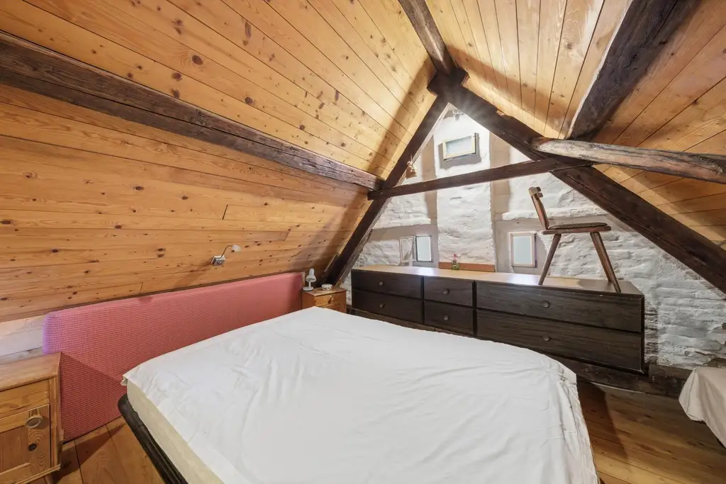 Weinkultur erleben im Ort für Genießer – Weinkeller, Presshaus & Weingarten vereint