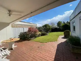 Terrasse mit Markise