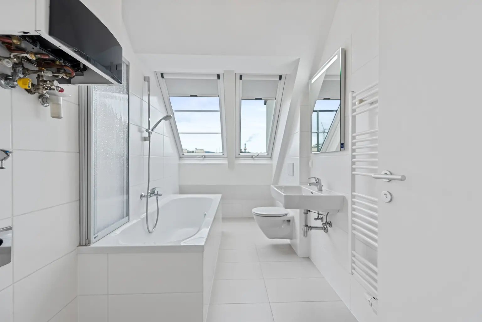 Dachgeschoßmaisonette 2 Zimmer in Toplage 1090 Wien !