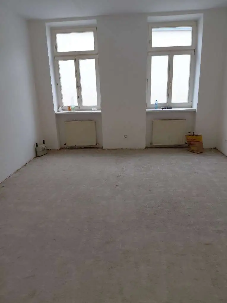 Renovierungsbedürftiges Altbauarpartment 31m² in Toplage 1090 Wien !