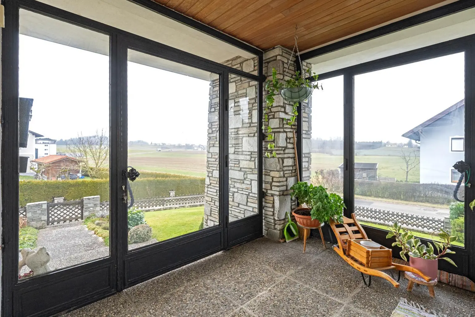 Eingangsbereich mit  Windfang