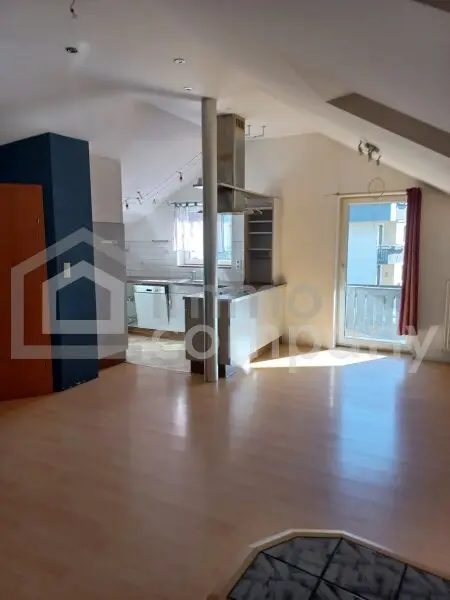 Geräumiges Wohnhaus mit viel Außenfläche!