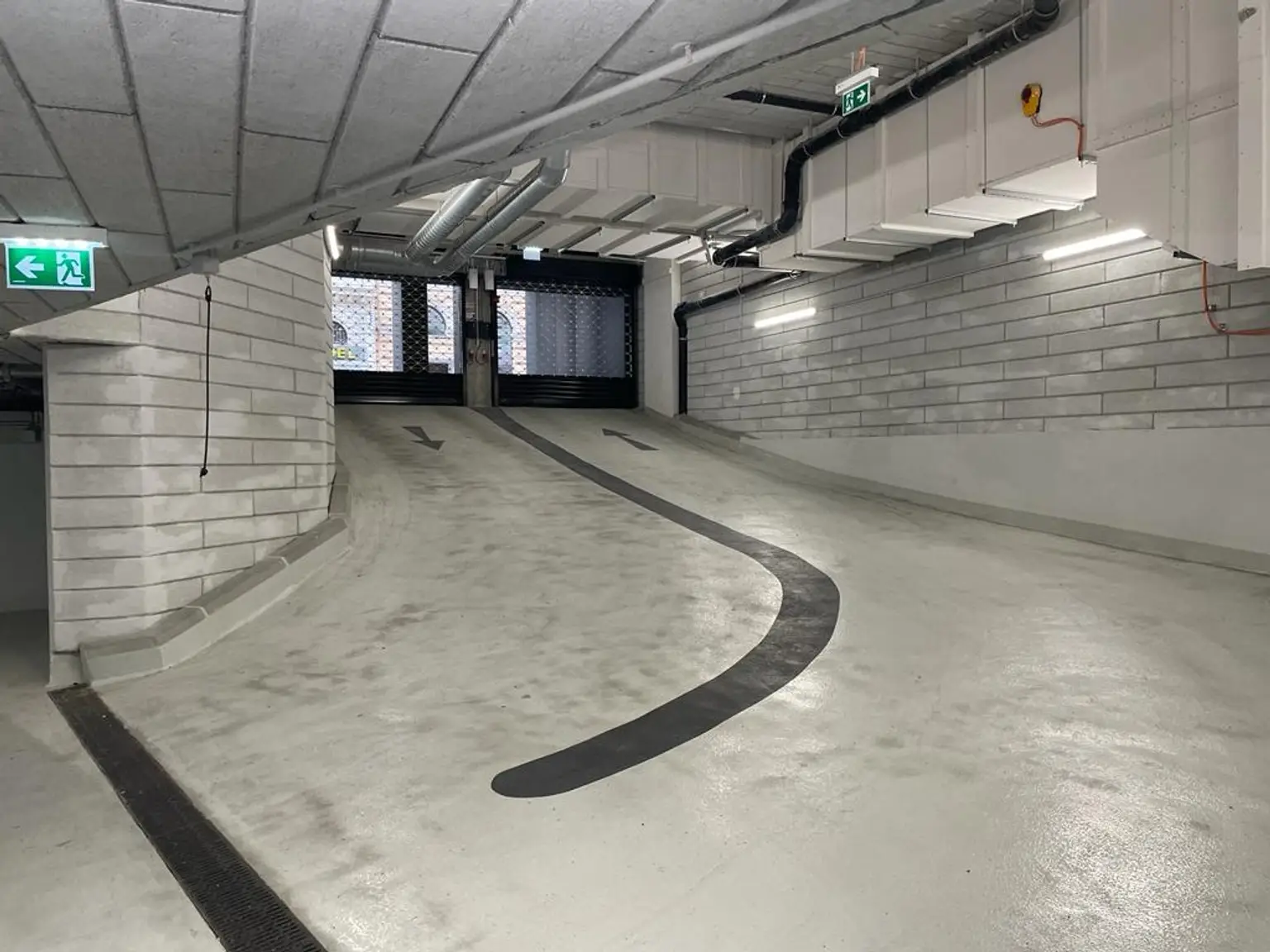Garage 1