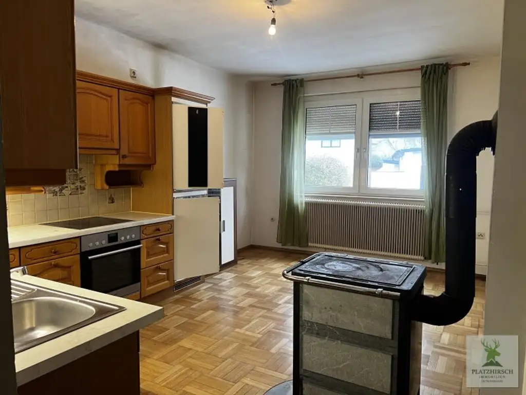 Einzigartiges Liebhaberobjekt mit toskanischem Flair, riesigem Garten, herrlichem Wintergarten, in Prottes - 35 Min von Wien - 8 Minuten von Gänserndorf