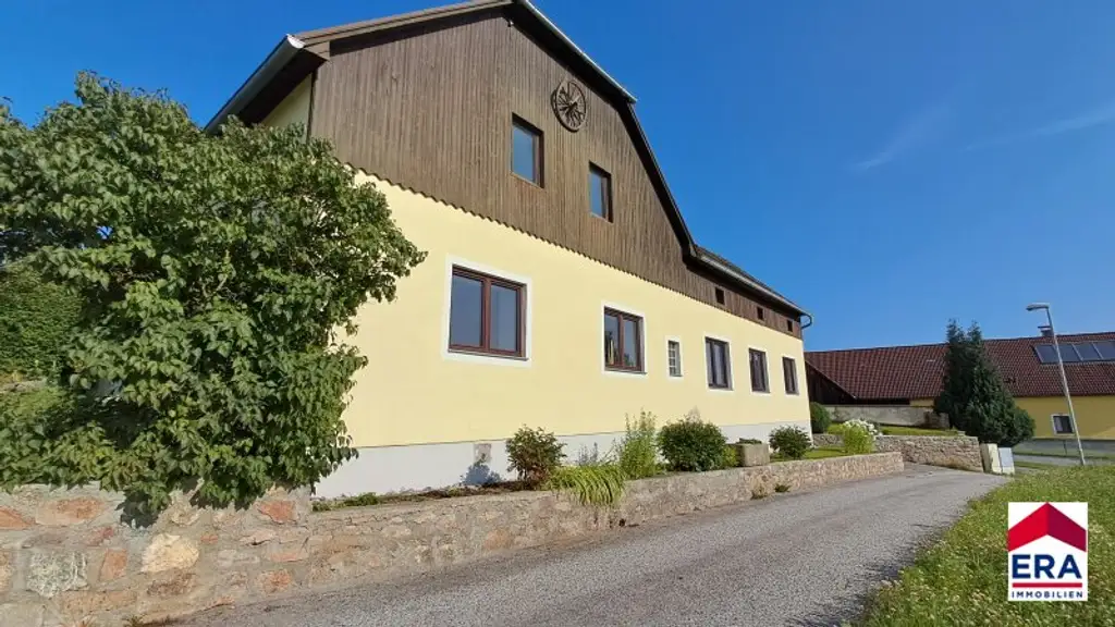 Charmantes Bauernhaus in Merzenstein/Rappottenstein – uneinsehbarer Vierkanthof bietet zahlreiche Möglichkeiten!