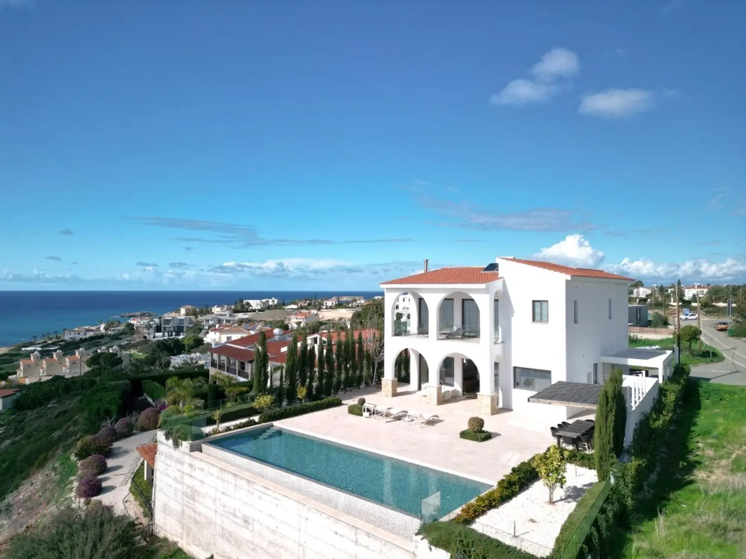 Sea Caves, Pegeia – Ihr exklusiver Rückzugsort auf Zypern