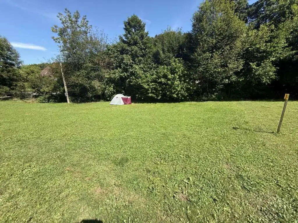*** Eleganter und stilvoller Bungalow in begehrter Siedlungslage *** unmittelbare Nähe zur Stadt Feldbach ***