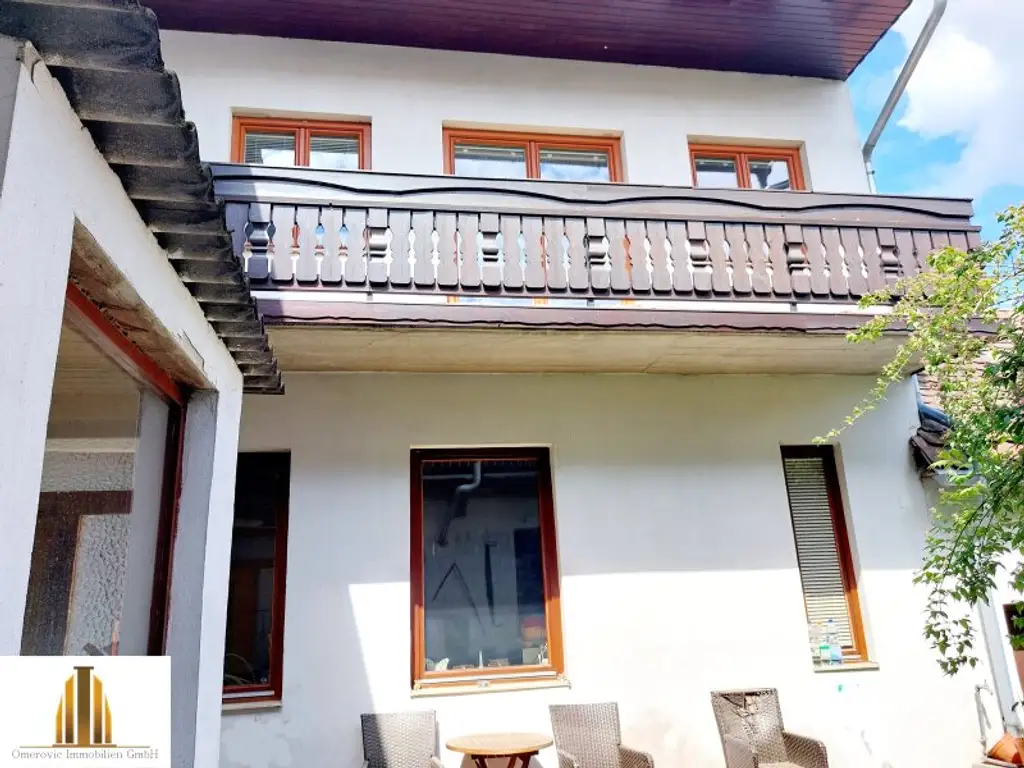 Einfamilienhaus mit ehemaligem Lokal, Stadel und Garten in Weitersfeld im Bezirk Horn!