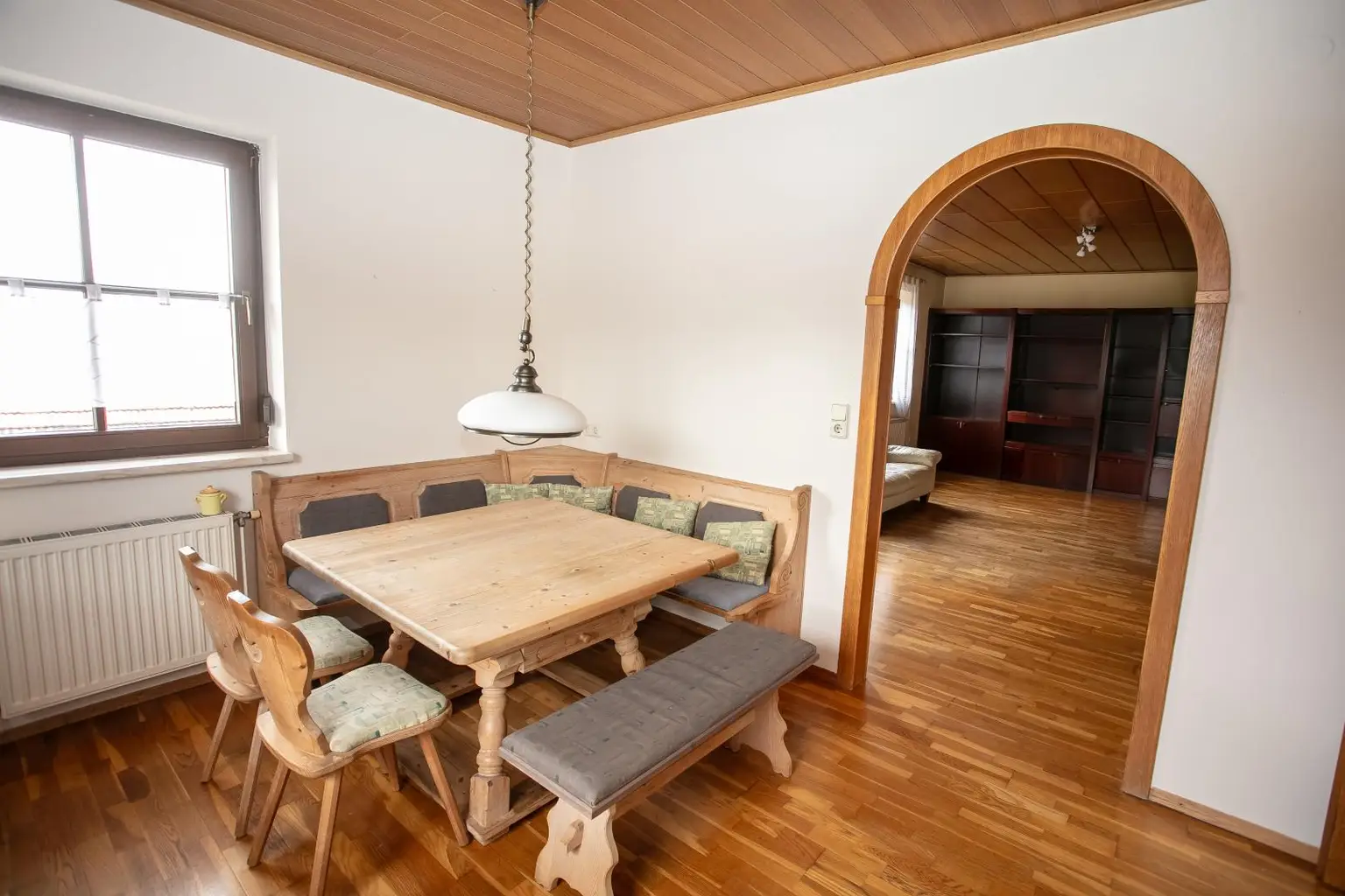 Ihr neues Zuhause mit Ausblick – Viel Platz, gepflegter Zustand