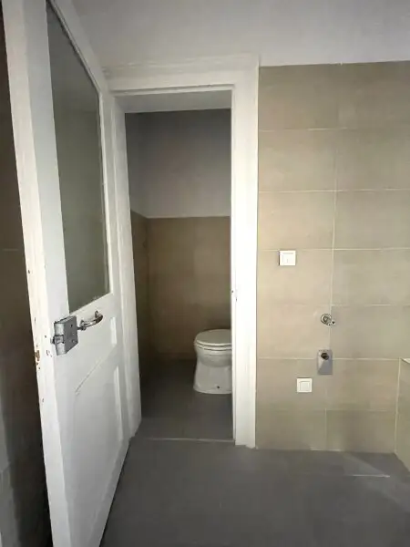 Altbau-Flair - Sanierte  3-Zimmer Wohnung - 3. Bezirk Nähe Landstraße