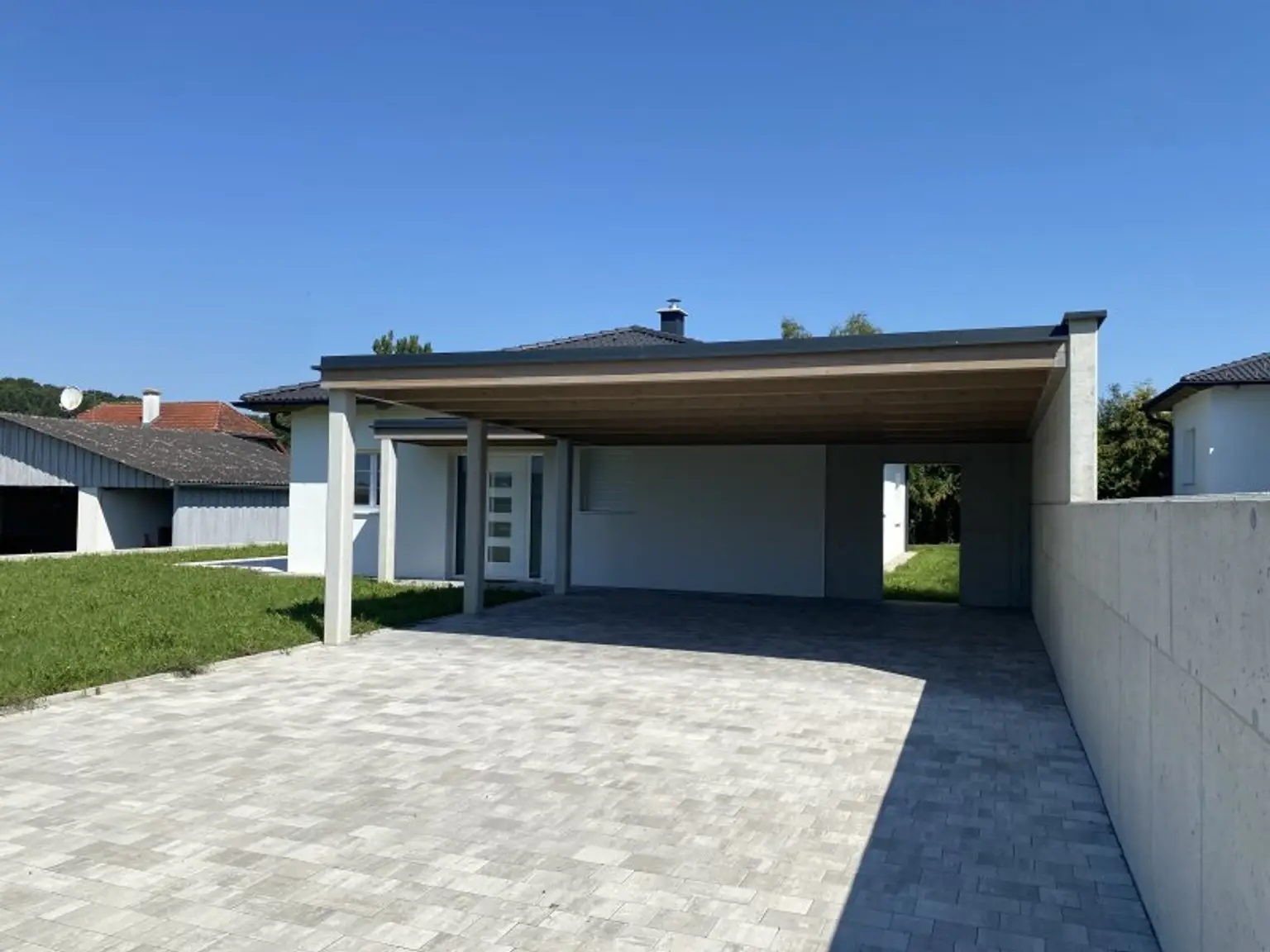 Hochwertiger, moderner Bungalow, Erstbezug