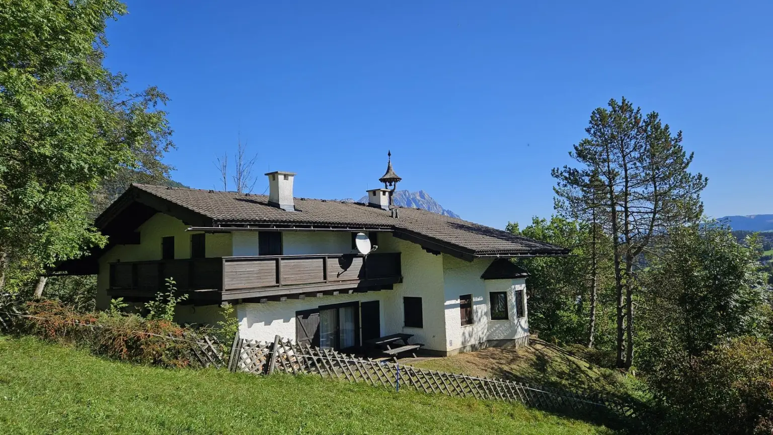 Haus in einzigartiger Alleinlage mit toller Aussicht!