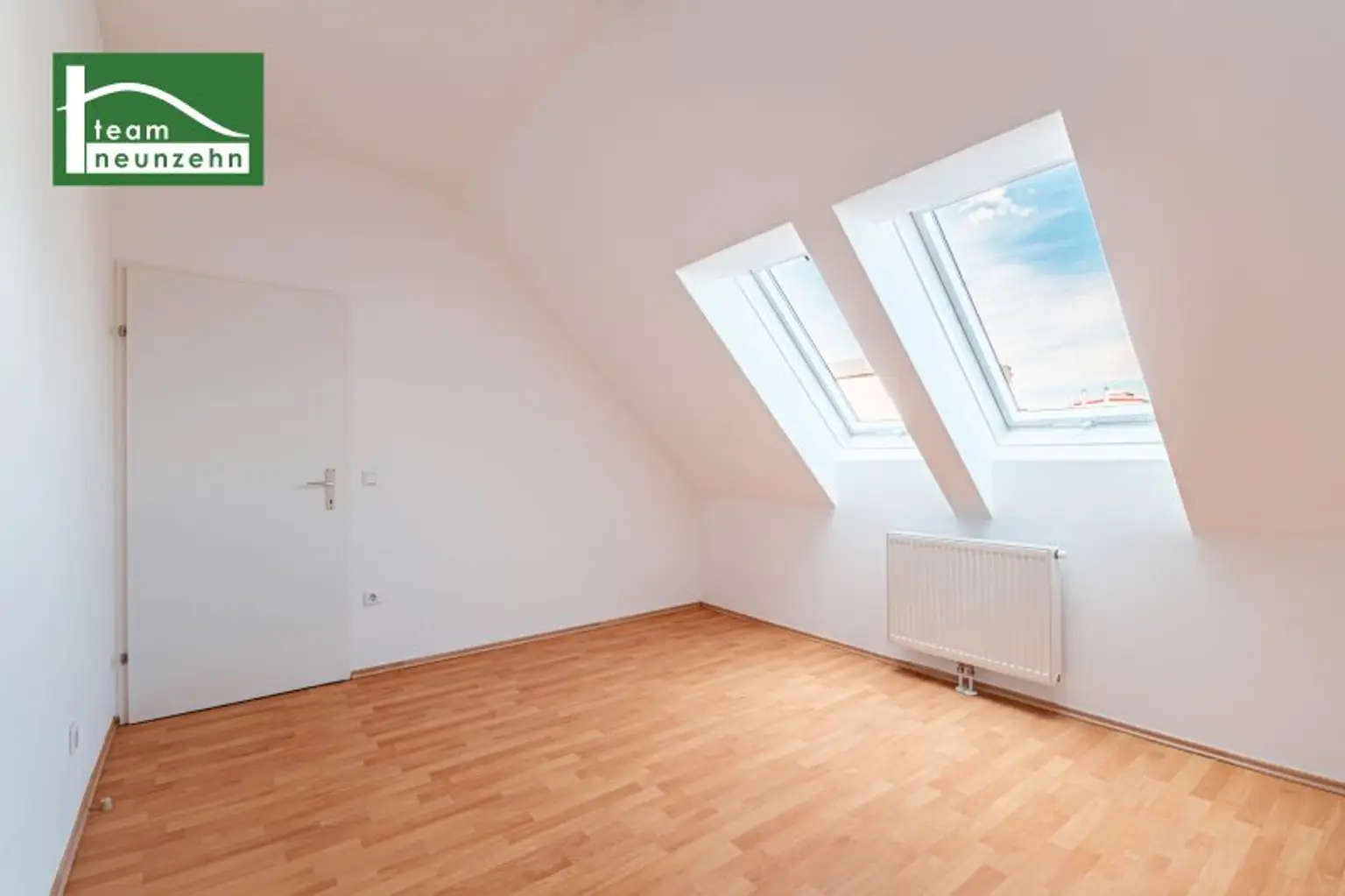 Freundliche DG-Wohnung in Sechshaus - 5 Gehminuten zu U4 und U6! Schlafzimmer in Hofruhelage!