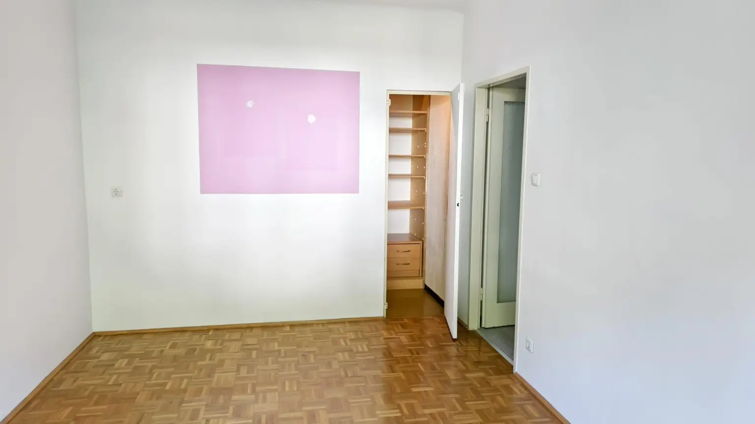 Sehr schöne Eigentumswohnung mit Blick ins Grüne
