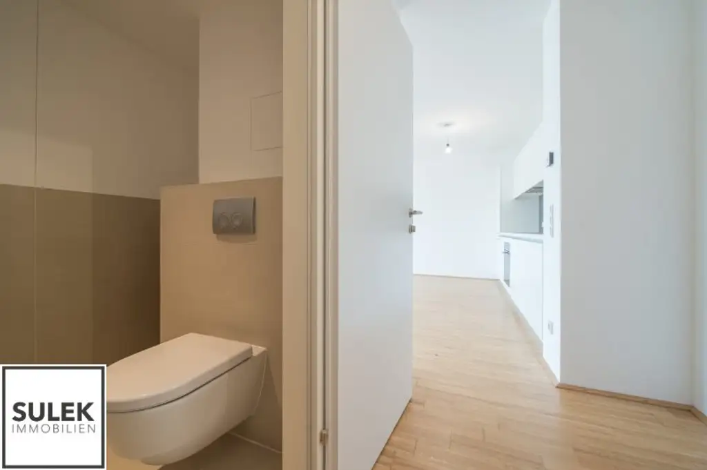 *Ab Februar* Helle 2 Zimmer Dachgeschosswohnung mit hofseitiger Terrasse - Abendsonne auf der eigenen Terrasse genießen! // ab 02/26 **VIDEO**