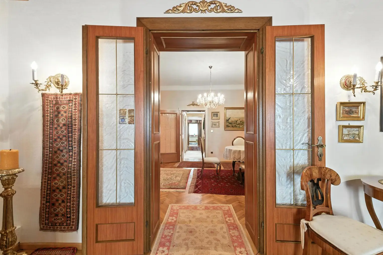 EINZIGARTIGE STILALTBAU-RESIDENZ IM HERZEN DER KREMSER ALTSTADT!