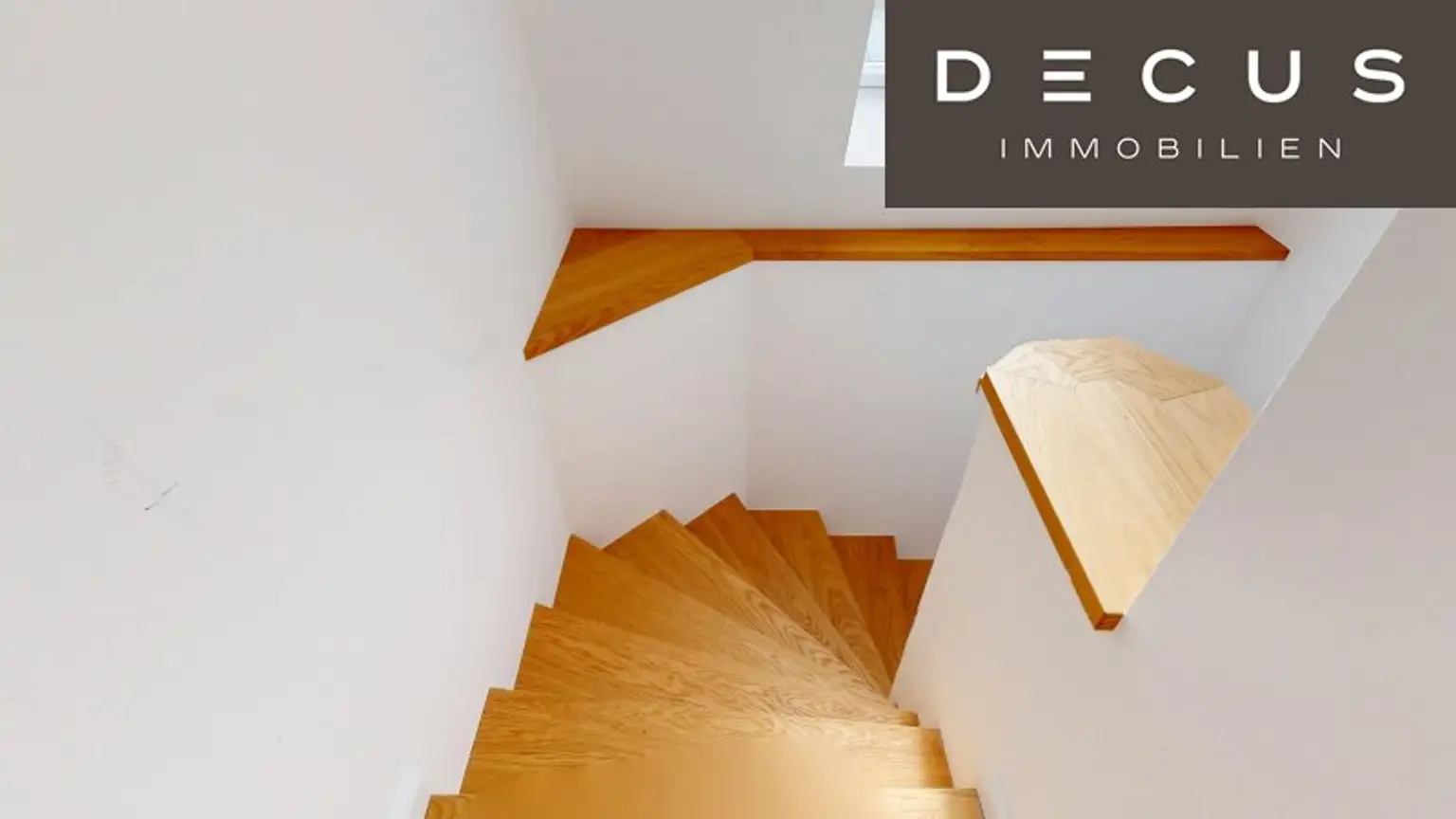 | ERSTBEZUG NACH SANIERUNG | MAISSONETTE | KLIMATISIERT | WÄRMEPUMPE |