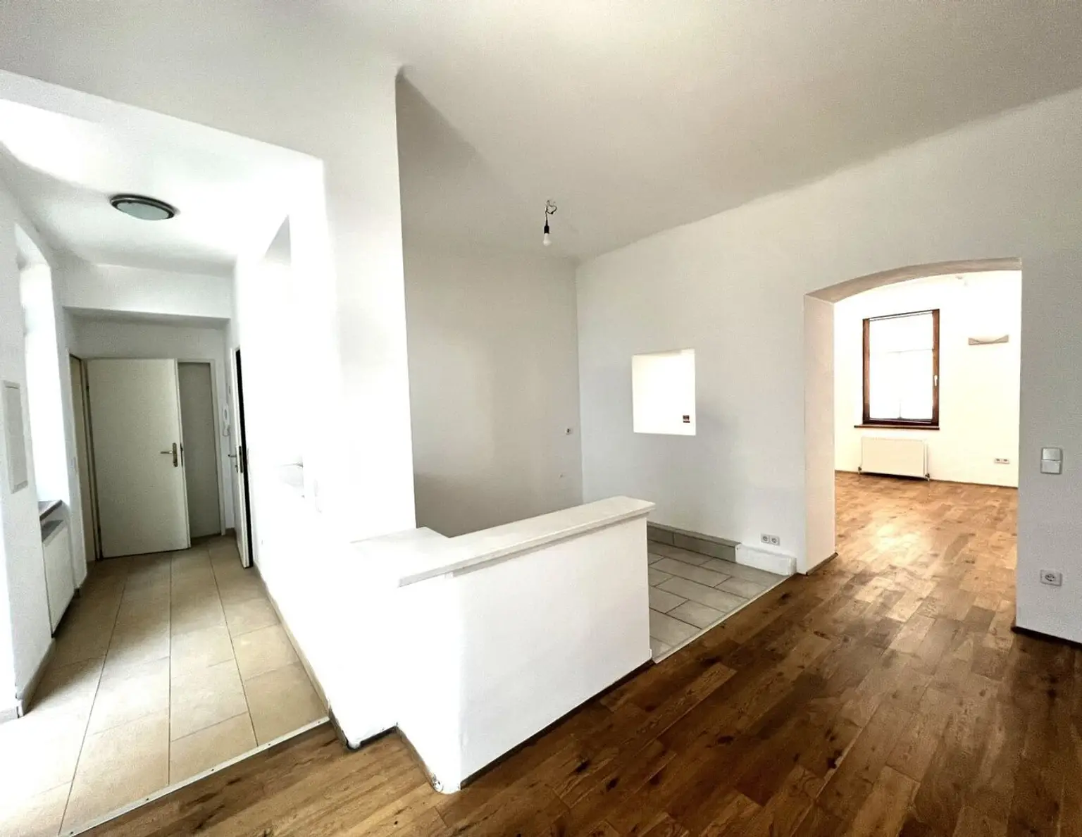 Großzügige 3-Zimmer-Praxis oder Büro mit Gartenterrasse in Wien 12 - Hetzendorf inkl. Gartenterrasse - barrierefrei(!)