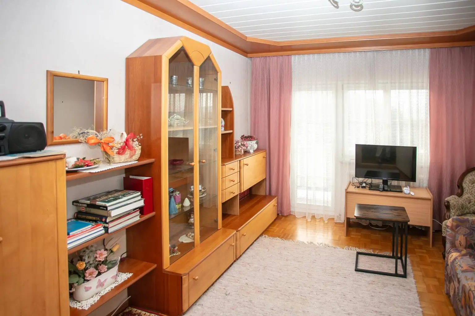 1. Stock__Zimmer mit Balkon