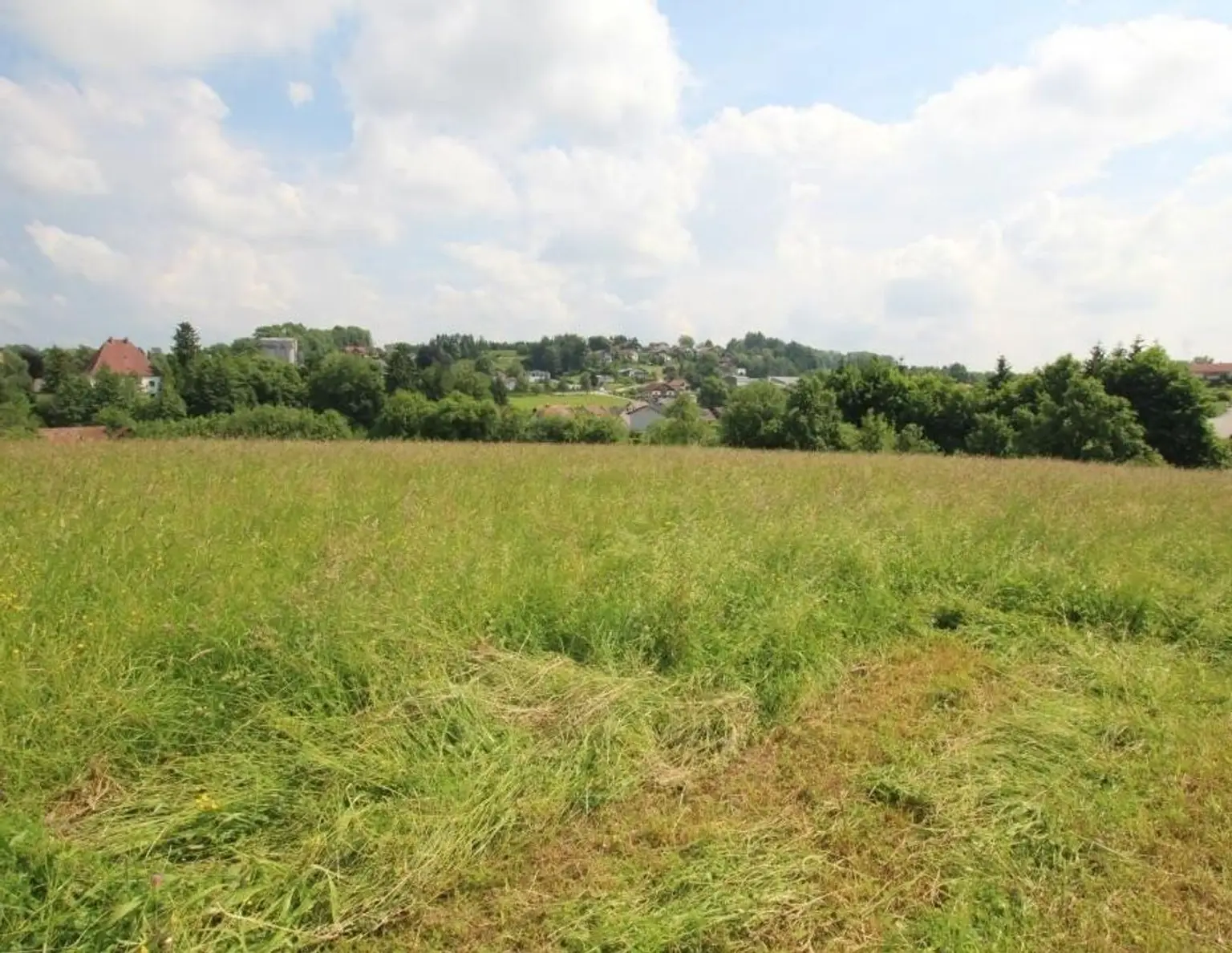 1227 m² Grundstück in einer ruhigen Siedlung in 4760 Raab zu kaufen