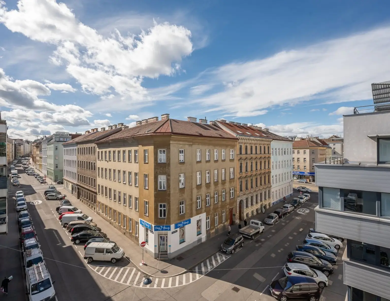 ++NEU++ 9 Anlegerobjekte in einem Haus mit mehr als 4% Rendite!