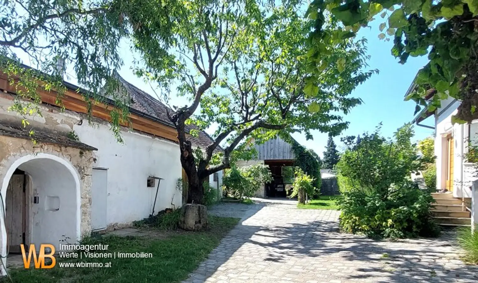 190m² WFL mit 2 Wohneinheiten + 300m² Garten + 90m² Stadl + 115m² Lagerräume