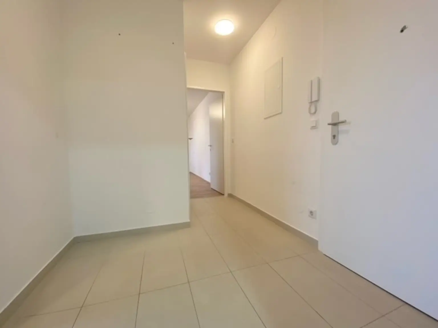 9 | NEU in GERASDORF ++ MODERNE ZWEI Zimmer mit TERRASSE | Prima Service Immobilien