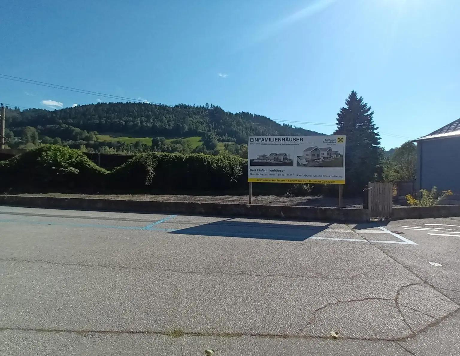 Grundstücke für 3 Reihenhäuser (Bauherrenmodel)