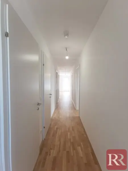 Moderne 4-Zimmer-Wohnung mit großer Terrasse