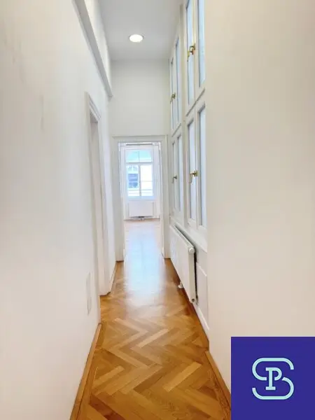 Neutorgasse: Klimatisiertes 193m² Stilaltbau-Büro mit 5 Zimmern und Lift - 1010 Wien