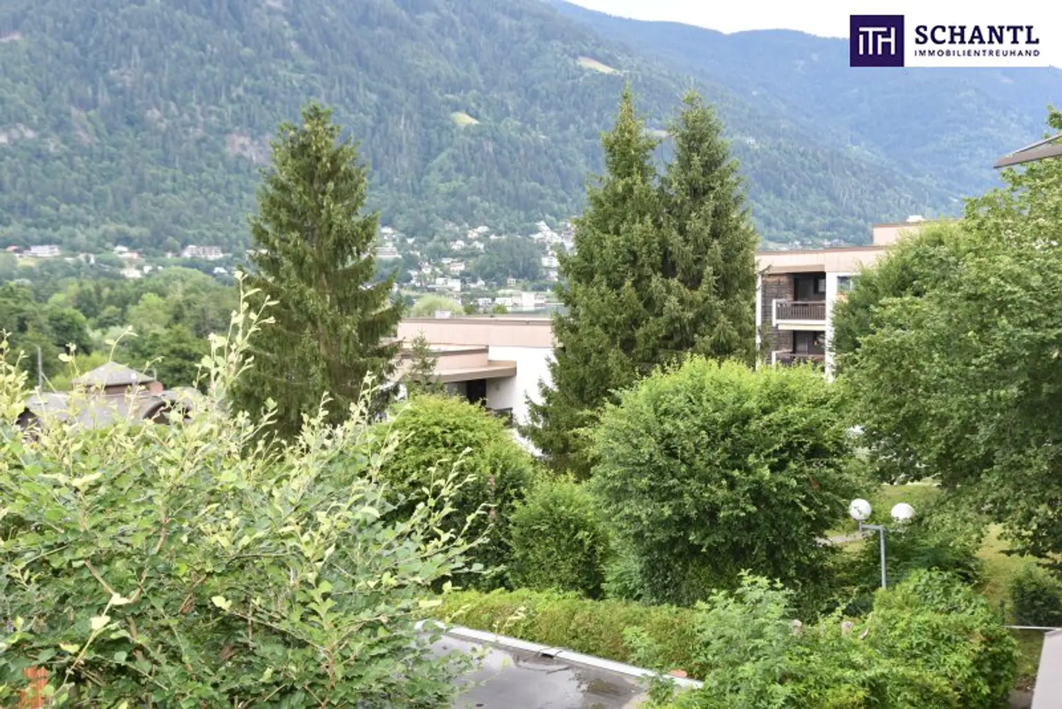++EXKLUSIVE ca. 92m² EIGENTUMSWOHNUNG am OSSIACHER SEE++mit PRIVATEM SEEZUGANG++ PANORAMABLICK auf die GERLITZEN++ZWEITWOHNSITZ ALS WERTANLAGE++