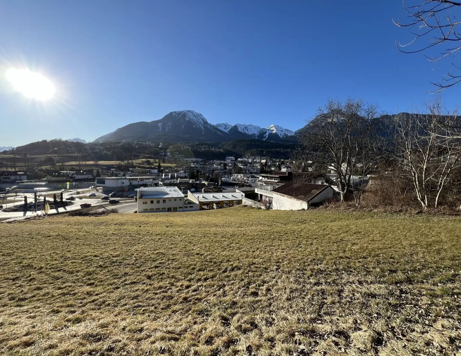Sonniges Grundstück zur Doppelhausbebauung mit prächtigem Ausblick