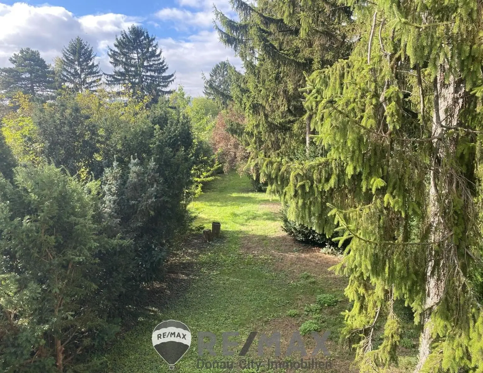 "Baugrund mit Sommerhaus in bester Lage"