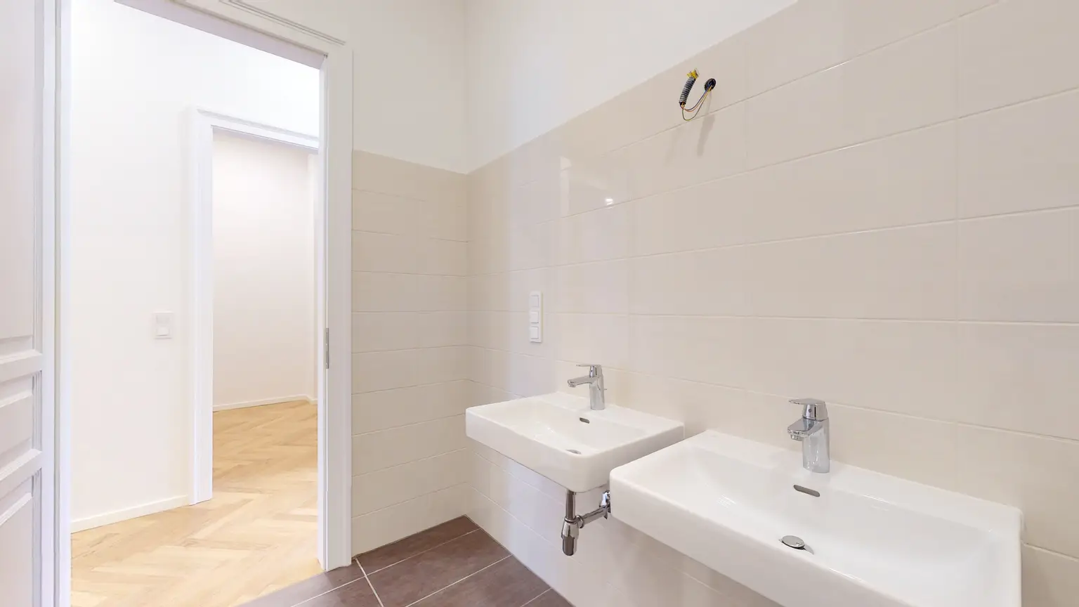 "Urban Oasis" - Erstbezug | 3-Zimmer Altbau | Balkon