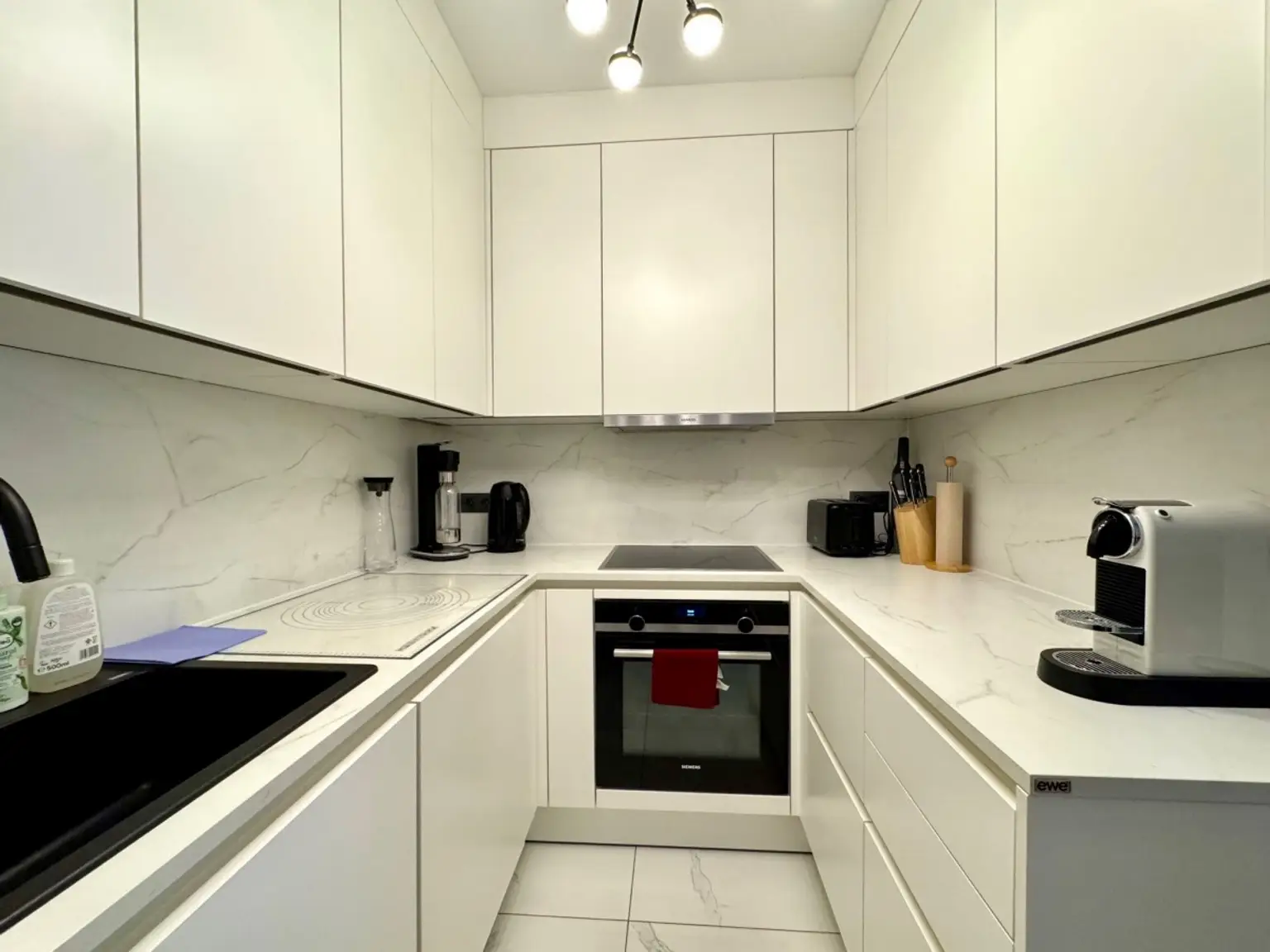 14 | ++ NEU ++ TOP sanierte DREI Zimmer Wohnung | Prima Service Immobilien