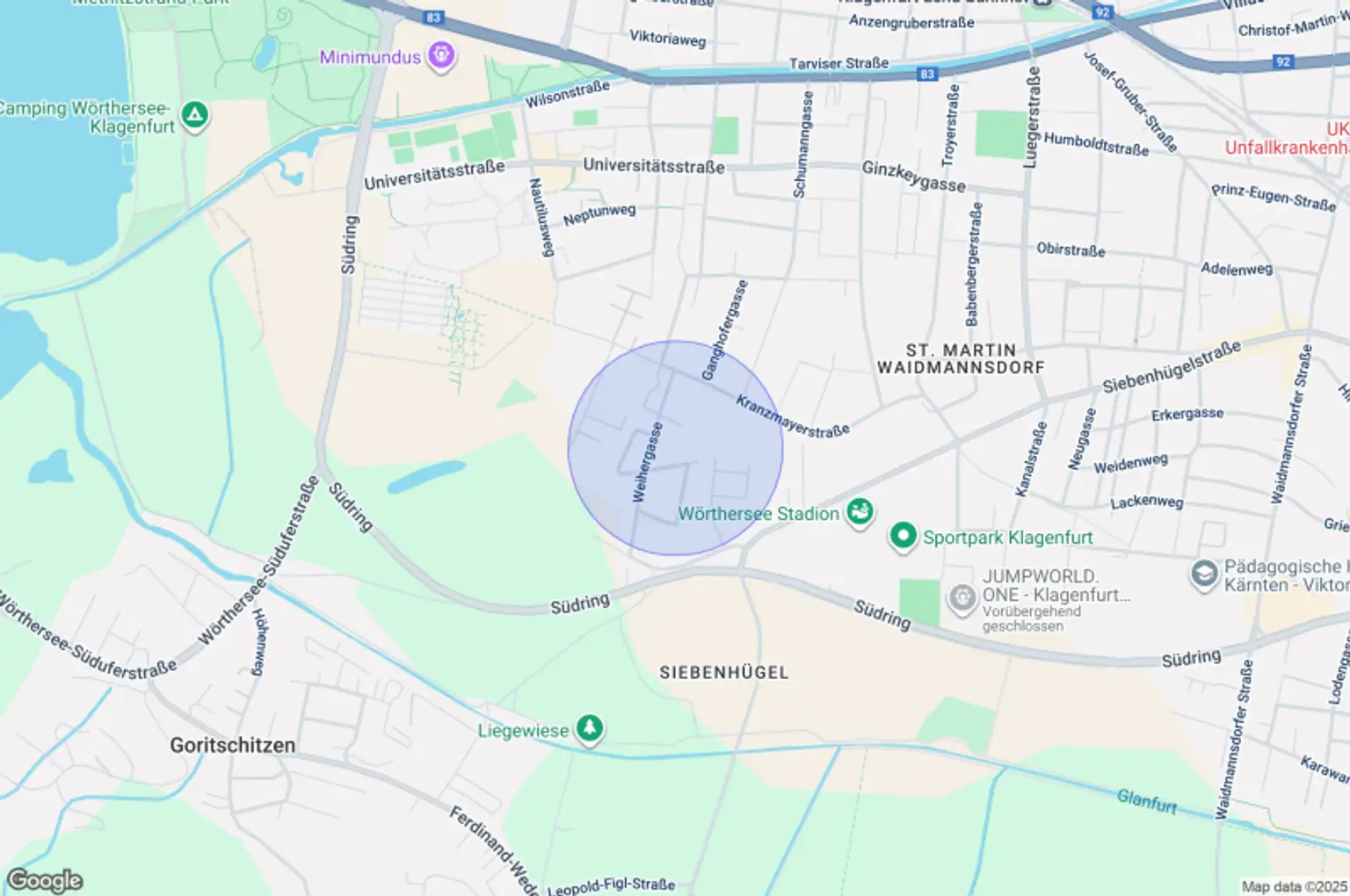 Exklusive Dachgeschoss-Maisonette mit supergroßer Terrasse und wunderbarem Fernblick & Tiefgaragenparkplatz