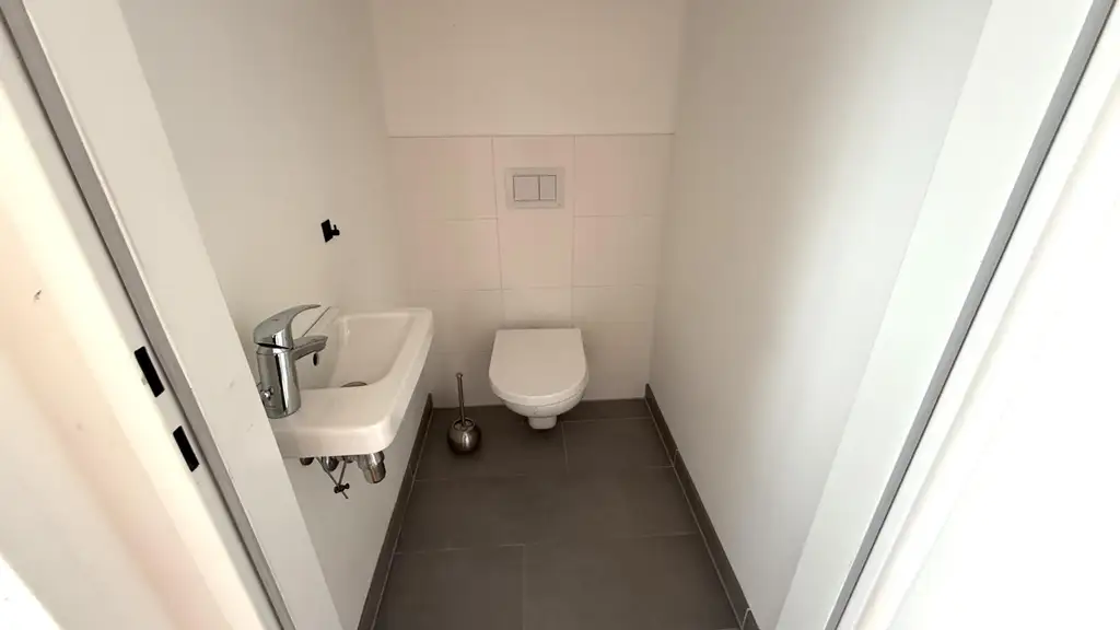 4-Zimmer-Neubauwohnung im 2. Dachgeschoß!  21,32m² Terrassenfläche mit Abendsonne!!