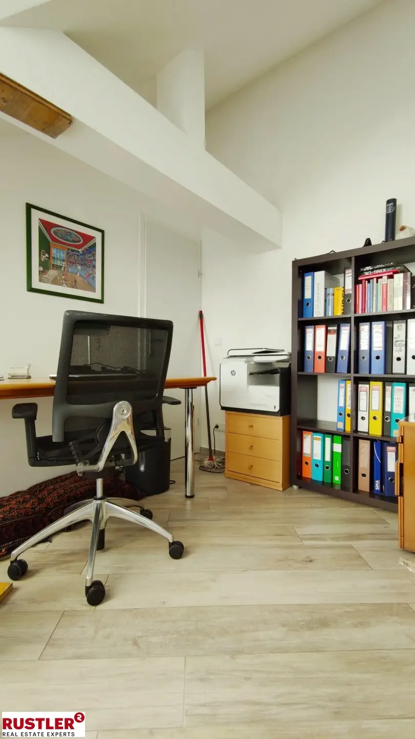 Arbeitszimmer