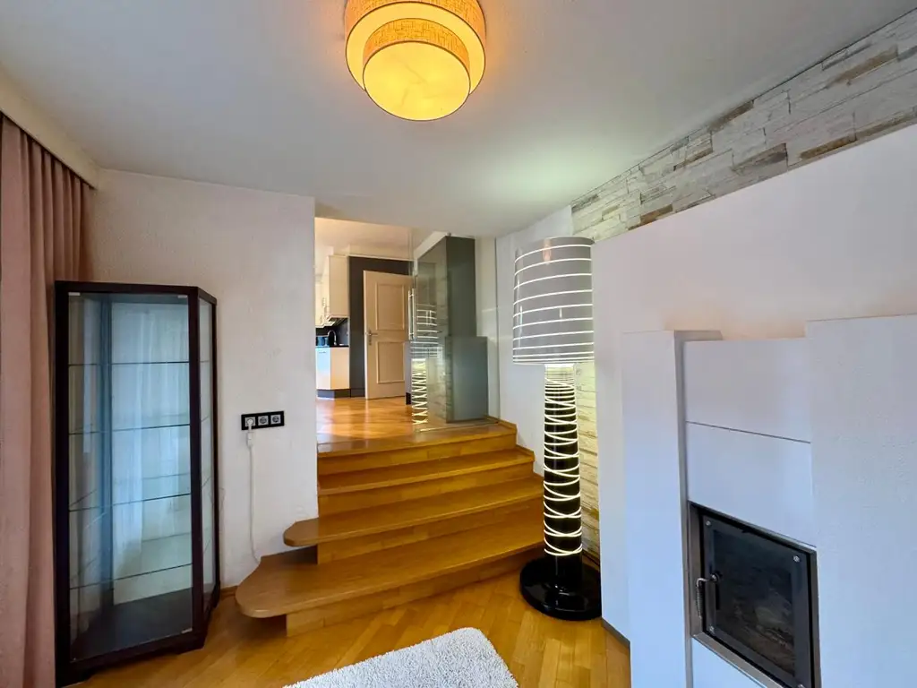 NEU! Natur. Ruhe. Lebensfreude. 4-Zimmer-Wohnung – möbliert, familienfreundlich & mit Bergblick