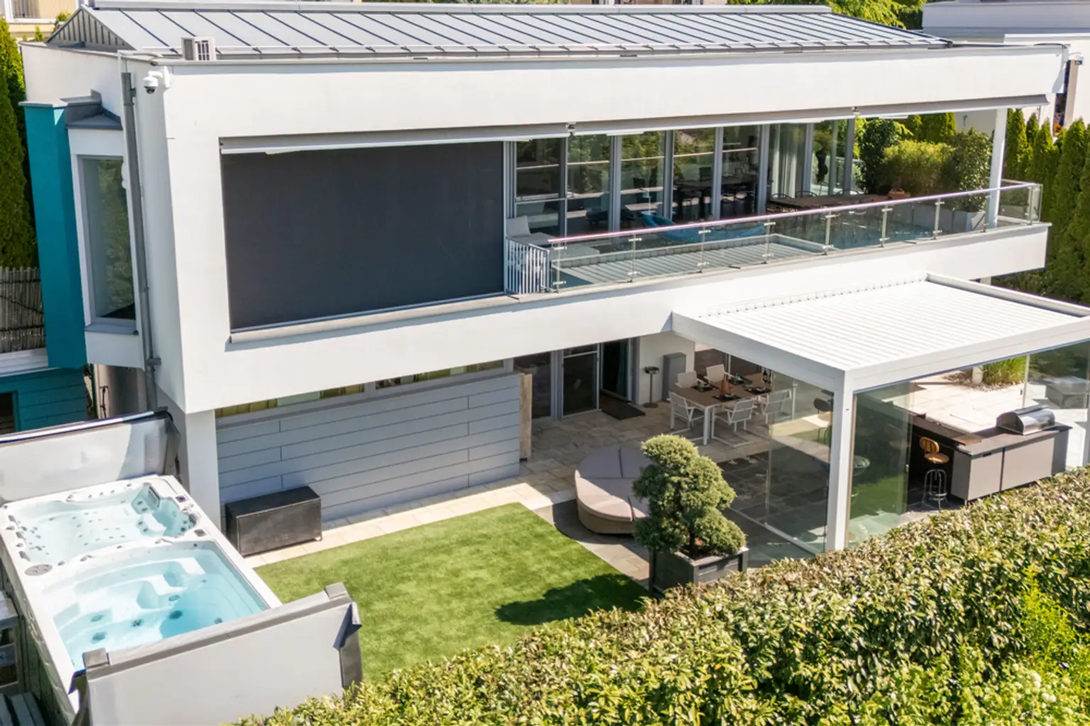 Architektenvilla mit Seeblick