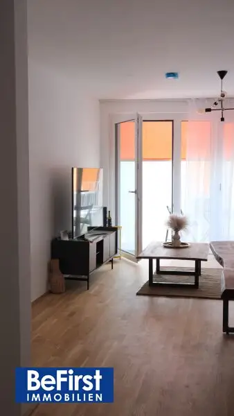 Moderne, sonnige 2 Zimmer Balkonwohnung