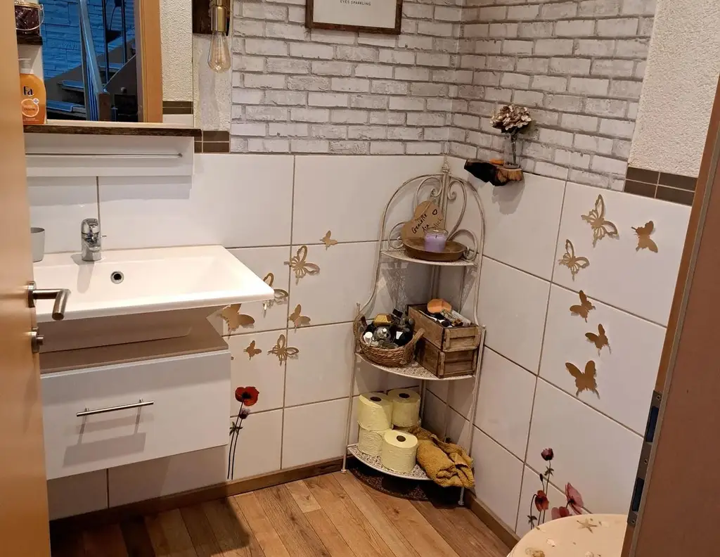 Modernisiertes Traumhaus mit großzügigem Garten in Bernaich (Provisionsfrei)