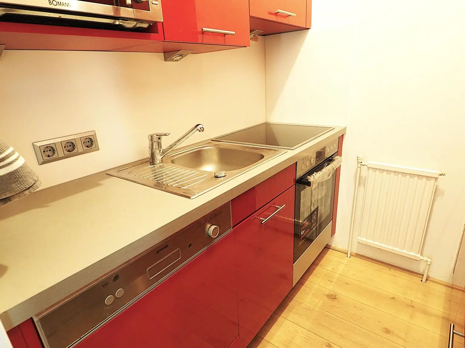 AUSGEZEICHNETE INFRASTRUKTUR - SCHÖNE VERMIETETE 3-ZIMMER-WOHNUNG MIT IDYLLISCHEM GEMEINSCHAFTSGARTEN
